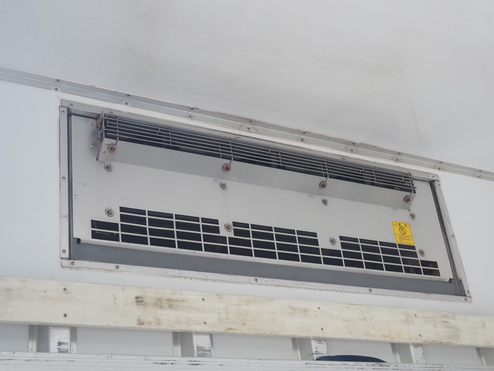 いすゞ フォワード 冷凍バン 中型 TKG-FRR90T2 年式 H29[写真20]