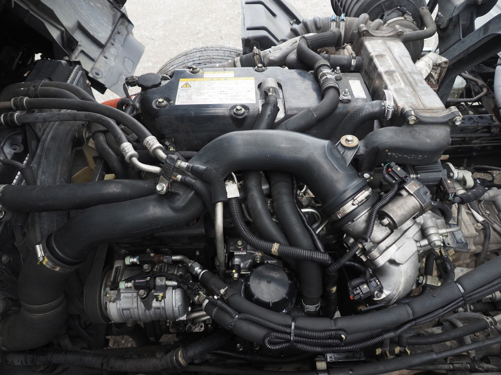 いすゞ フォワード 冷凍バン 中型 TKG-FRR90T2 年式 H29[写真46]