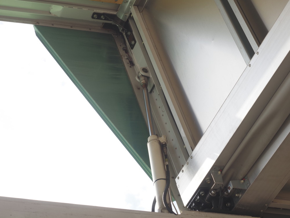 日野 プロフィア ウイング車 大型 QPG-FW1EXEG 年式 H26[写真19]