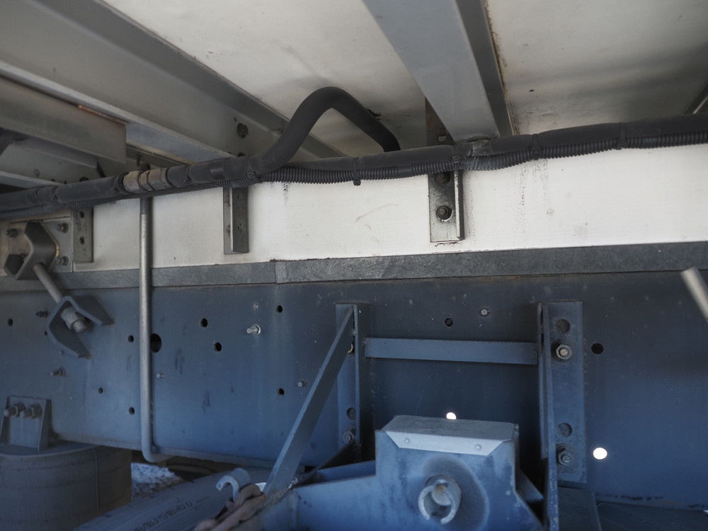 日野 プロフィア 冷凍バン 大型 QPG-FW1EXEG 年式 H27[写真41]