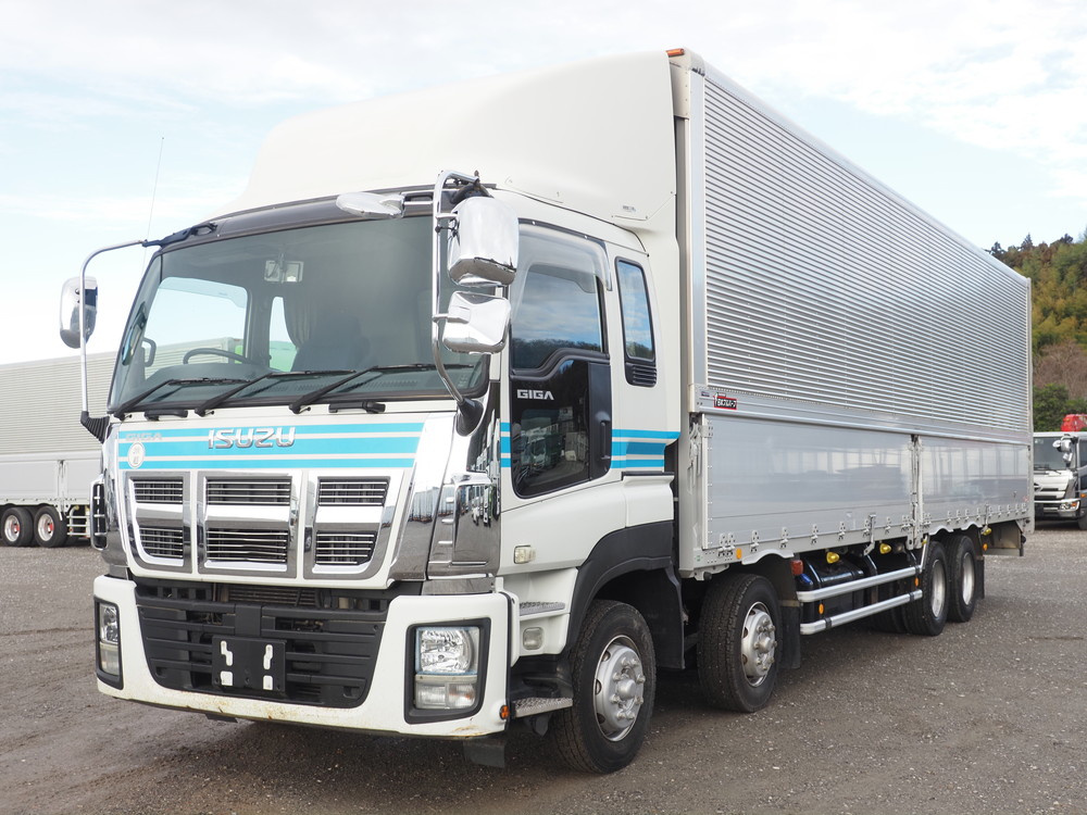 いすゞ ギガ ウイング車 大型 QKG-CYJ77A 年式 H27[写真01]
