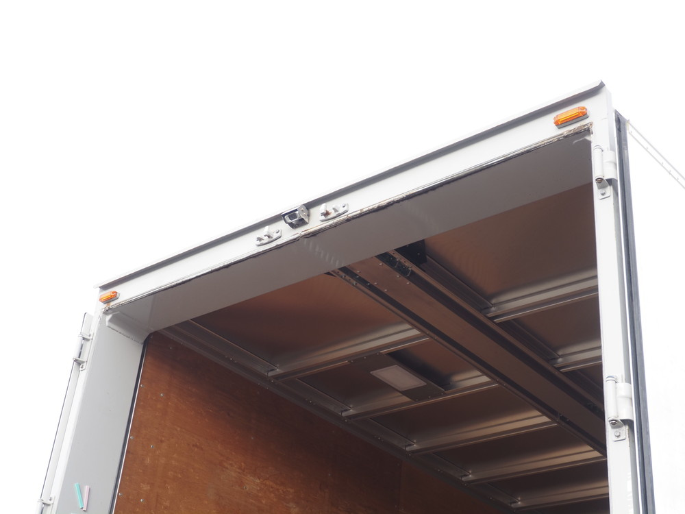 いすゞ ギガ ウイング車 大型 QKG-CYJ77A 年式 H27[写真26]