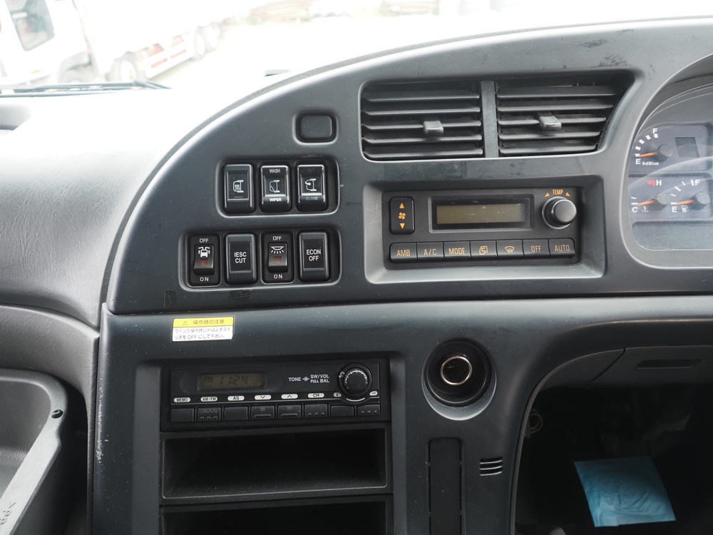 いすゞ ギガ ウイング車 大型 QKG-CYJ77A 年式 H27[写真35]