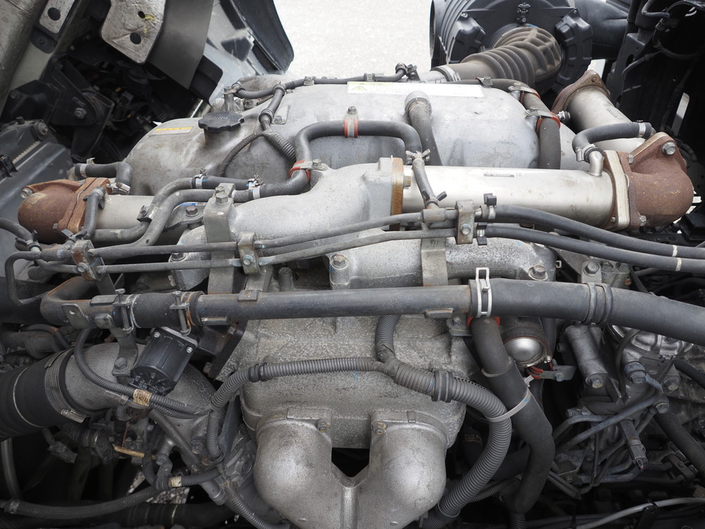 いすゞ ギガ ウイング車 大型 QKG-CYJ77A 年式 H27[写真52]