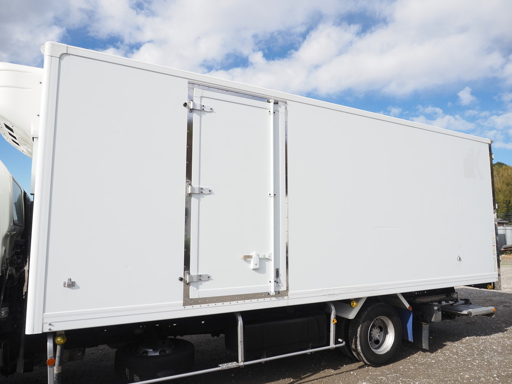 日野 レンジャープロ 冷凍バン 中型 TKG-FD9JCAA 年式 H29[写真11]