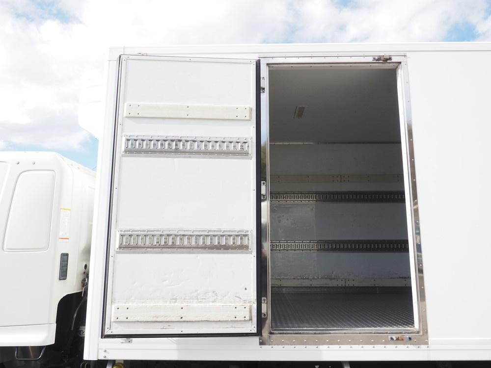 日野 レンジャープロ 冷凍バン 中型 TKG-FD9JCAA 年式 H29[写真16]