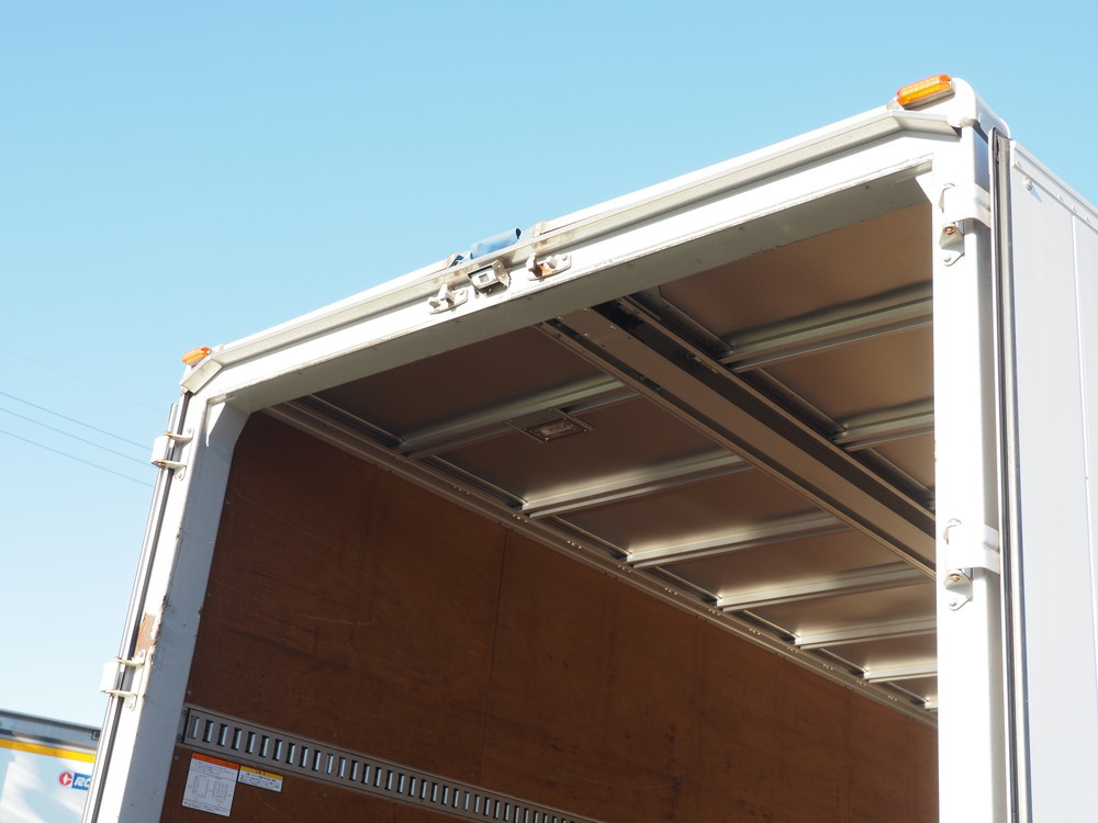 いすゞ フォワード ウイング車 中型 SKG-FRR90T2 年式 H23[写真26]