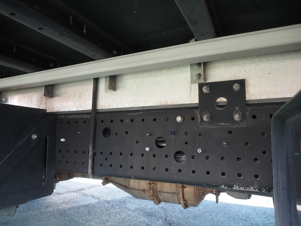 いすゞ フォワード ウイング車 中型 SKG-FRR90T2 年式 H23[写真47]