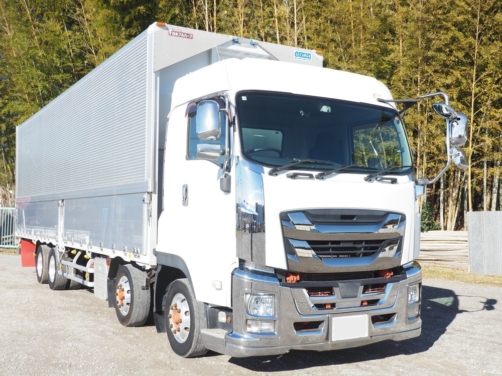 いすゞ ギガ ウイング車 大型 QKG-CYJ77B 年式 H28[写真04]