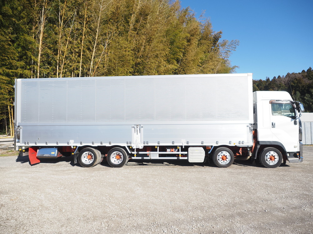 いすゞ ギガ ウイング車 大型 QKG-CYJ77B 年式 H28[写真11]