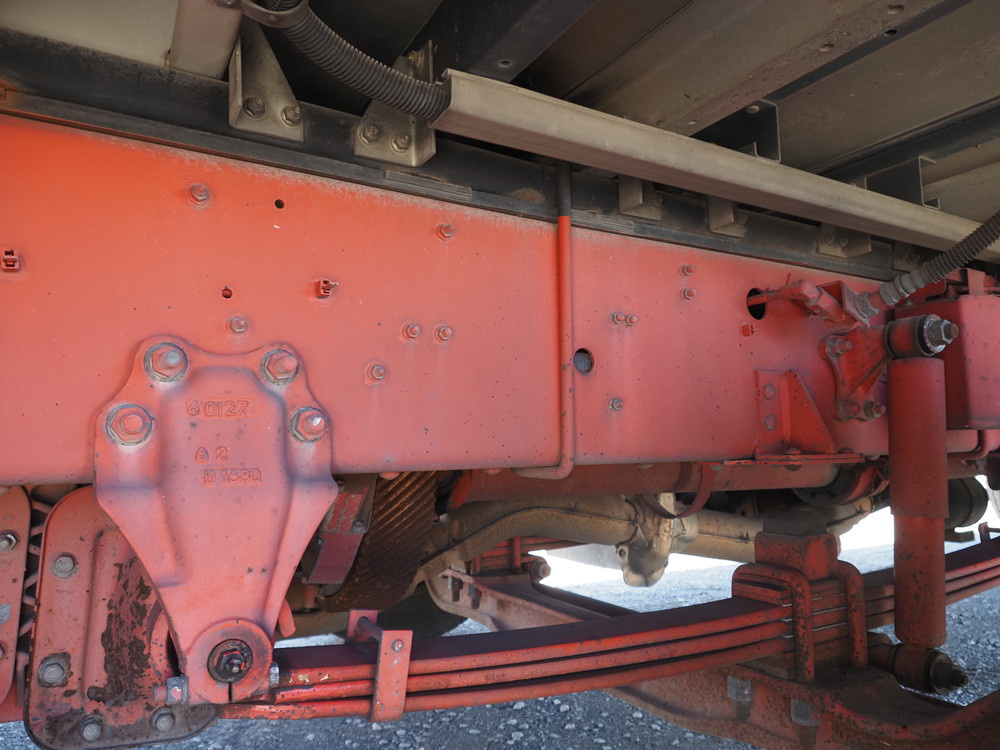 いすゞ ギガ ウイング車 大型 QKG-CYJ77B 年式 H28[写真53]