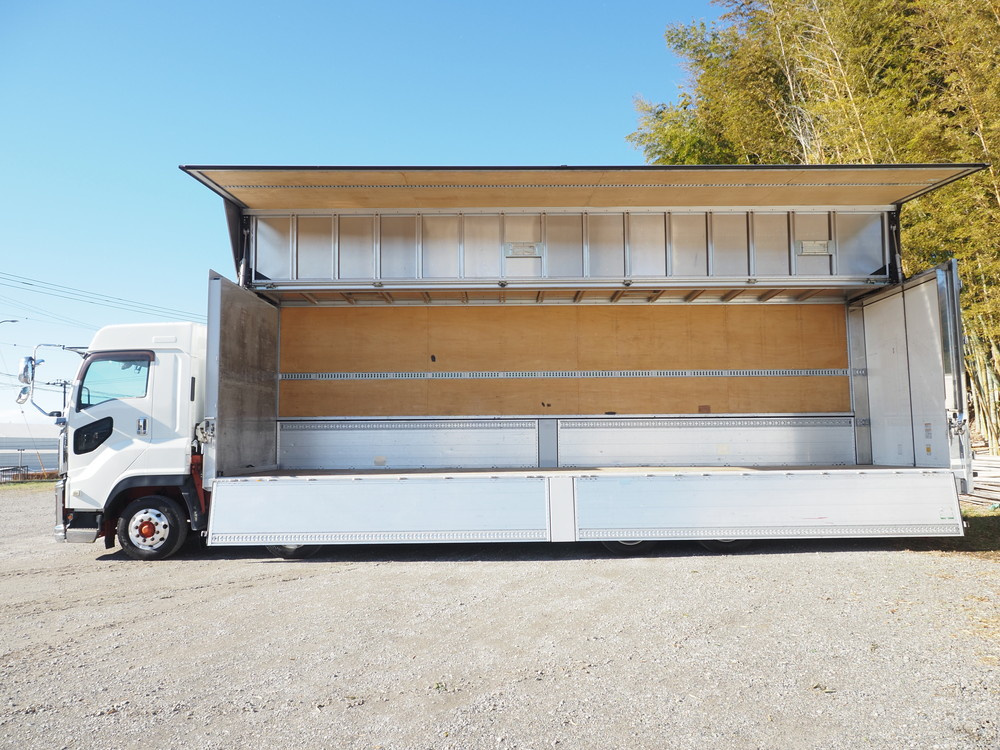 いすゞ ギガ ウイング車 大型 QKG-CYJ77B 年式 H28[写真20]
