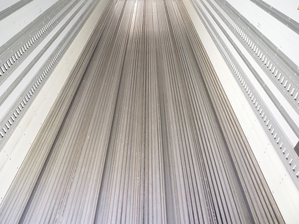 いすゞ ギガ 冷凍バン 大型 QKG-CYL77A 年式 H25[写真19]