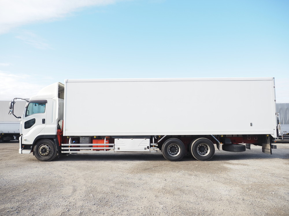 いすゞ ギガ 冷凍バン 大型 2PG-CYL77C 年式 H30[写真11]