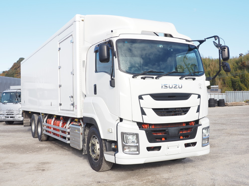 いすゞ ギガ 冷凍バン 大型 2PG-CYL77C 年式 H30[写真04]