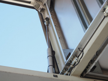 三菱ふそう スーパーグレート ウイング車 大型 QPG-FS64VZ 年式 H28[写真13]