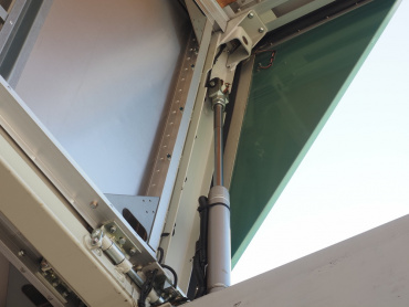 三菱ふそう スーパーグレート ウイング車 大型 QPG-FS64VZ 年式 H28[写真12]