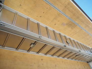 いすゞ ギガ ウイング車 大型 2PG-CYJ77C 年式 R1[写真24]