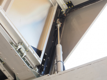 いすゞ ギガ ウイング車 大型 2PG-CYJ77C 年式 R1[写真14]