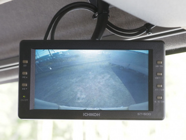 いすゞ フォワード ウイング車 中型 TKG-FRR90T2 年式 H27[写真38]