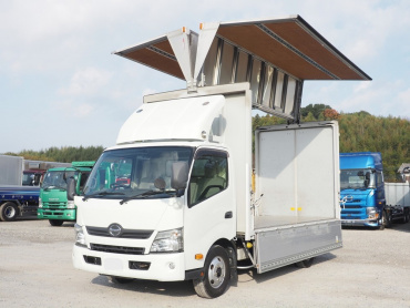 日野 デュトロ ウイング車 小型 TKG-XZU710M 年式 H28 [写真03]