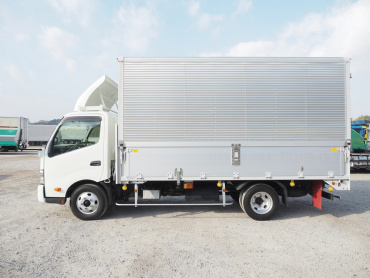 日野 デュトロ ウイング車 小型 TKG-XZU710M 年式 H28 [写真09]