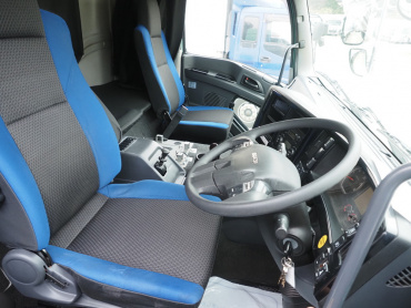 いすゞ ギガ ウイング車 大型 2PG-CYJ77CA 年式 H30 [写真35]