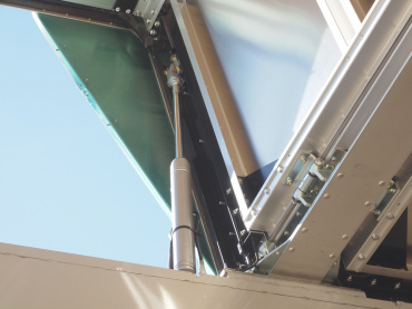 いすゞ ギガ ウイング車 大型 2PG-CYJ77C 年式 H30[写真17]