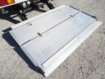 いすゞ フォワード ウイング車 中型 TKG-FRR90T2 年式 H27[写真29]