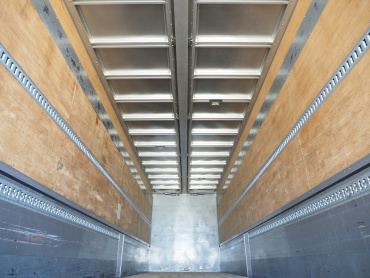 いすゞ ギガ ウイング車 大型 QKG-CYJ77A 年式 H25 [写真28]