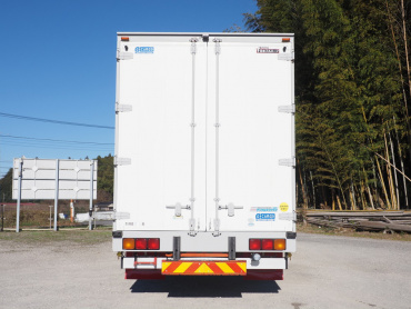 いすゞ ギガ ウイング車 大型 QKG-CYJ77A 年式 H25 [写真07]