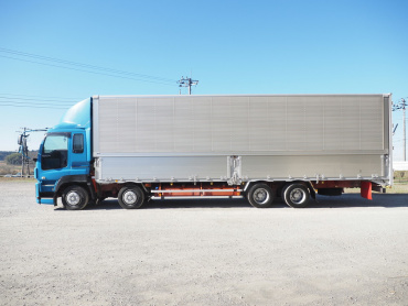 いすゞ ギガ ウイング車 大型 QKG-CYJ77A 年式 H25 [写真14]