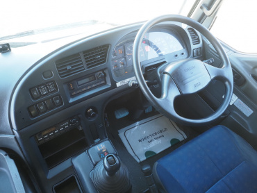 いすゞ ギガ ウイング車 大型 QKG-CYJ77A 年式 H27[写真34]