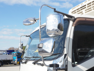 いすゞ フォワード 冷凍バン 中増t SKG-FSR90T2 年式 H27 [写真07]