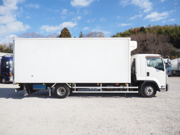 いすゞ フォワード 冷凍バン 中増t SKG-FSR90T2 年式 H27 [写真08]