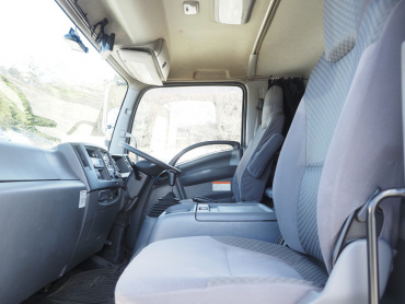 いすゞ フォワード 冷凍バン 中増t SKG-FSR90T2 年式 H27 [写真26]