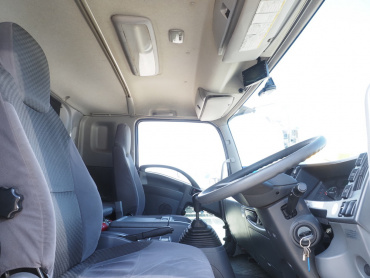 いすゞ フォワード 冷凍バン 中増t SKG-FSR90T2 年式 H27 [写真19]