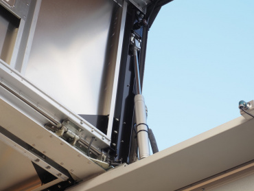 いすゞ ギガ ウイング車 大型 2PG-CYJ77CA 年式 H30 [写真18]