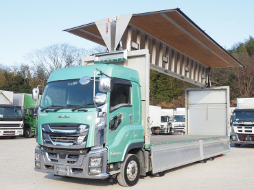 いすゞ ギガ ウイング車 大型 2PG-CYJ77CA 年式 H30 [写真03]