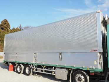 いすゞ ギガ ウイング車 大型 2PG-CYJ77CA 年式 H30 [写真09]