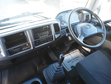 日野 レンジャープロ 冷凍バン 中増t QKG-FE7JPAG 年式 H29 [写真28]