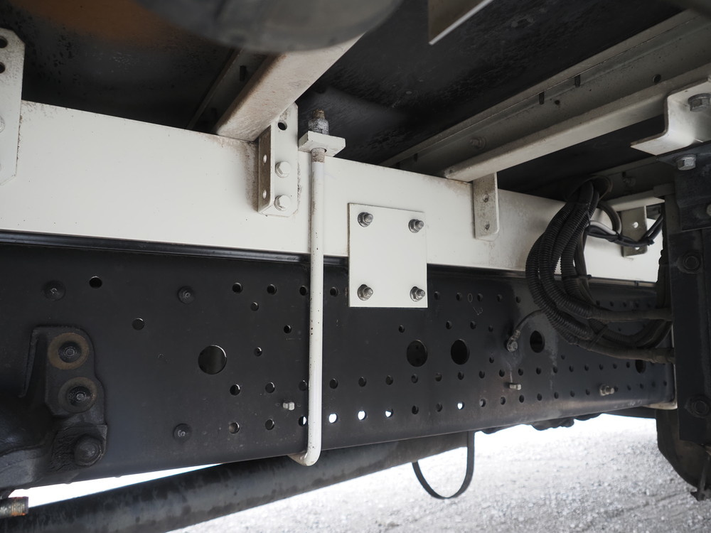 いすゞ フォワード ウイング車 中型 2RG-FRR90S2 年式 H30[写真48]