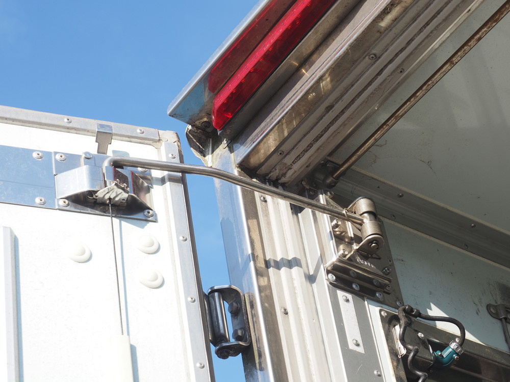 日野 レンジャー 冷凍バン 中型 2KG-FC2ABG 年式 H30[写真17]