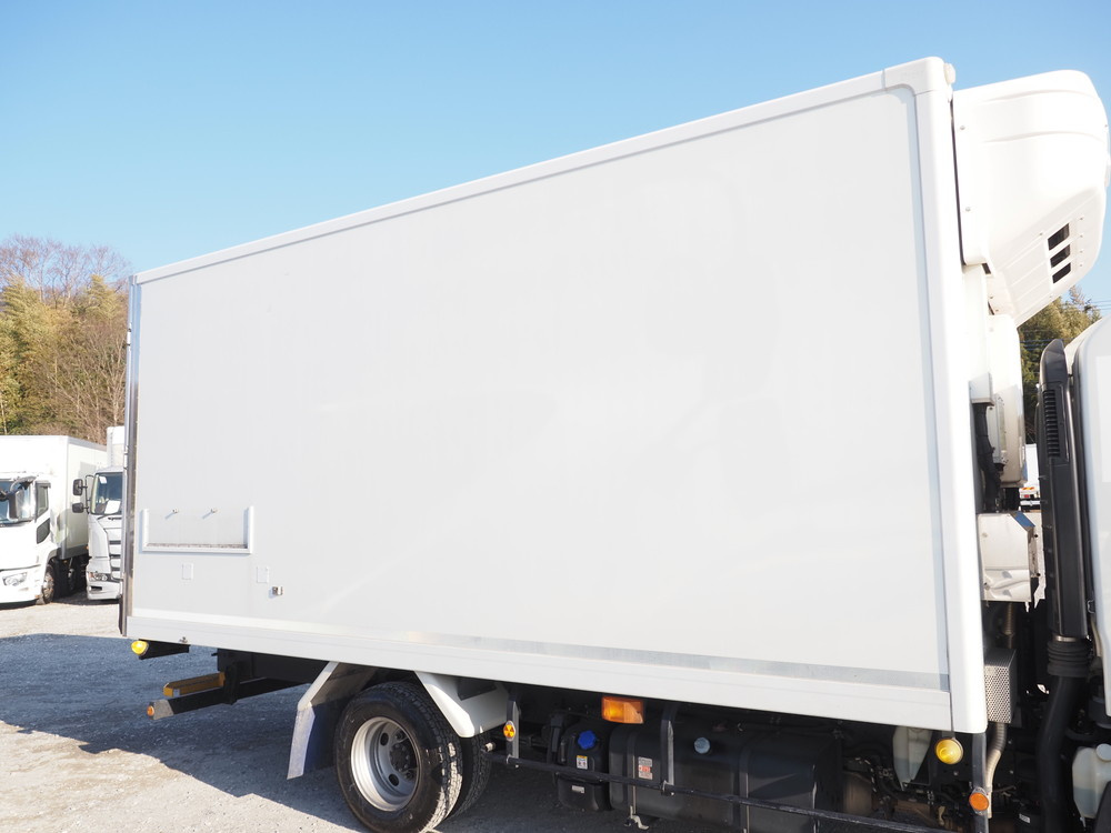 いすゞ エルフ 冷凍バン 小型 2RG-NPR88AN 年式 R2[写真09]