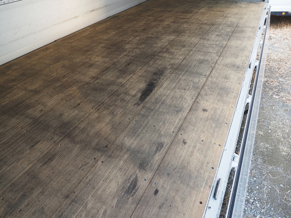 いすゞ フォワード ウイング車 中型 2RG-FRR90S2 年式 H30[写真22]