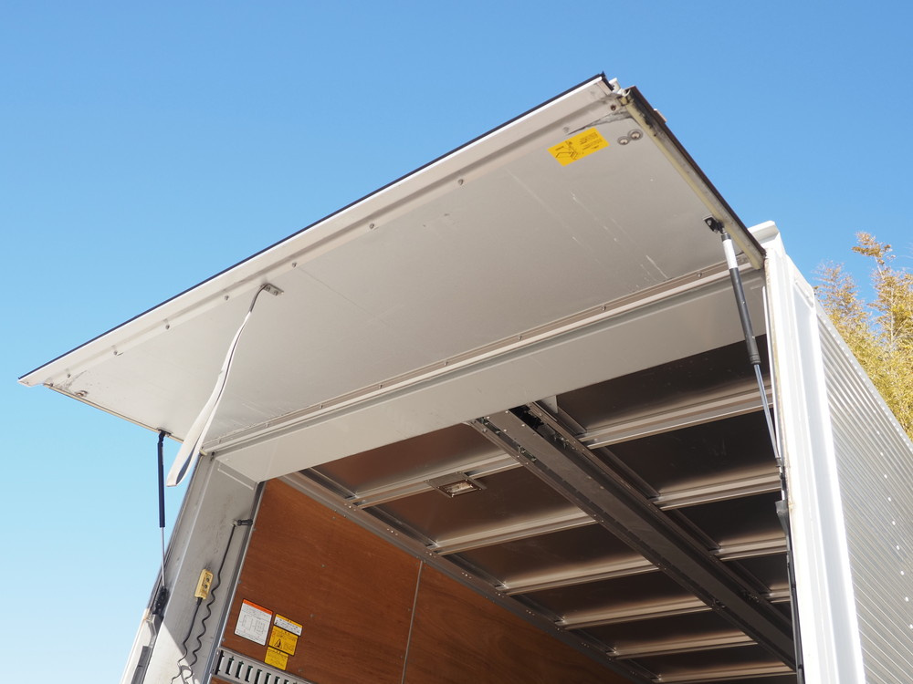 三菱ふそう ファイター ウイング車 中型 2KG-FK64F 年式 H30[写真26]