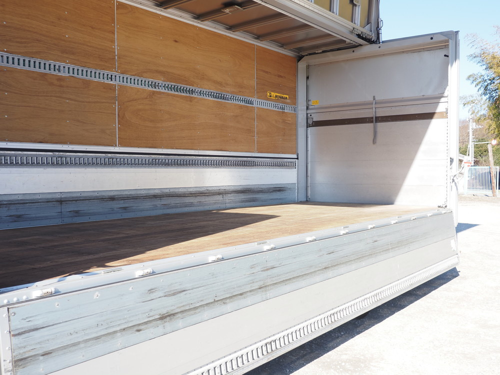 三菱ふそう ファイター ウイング車 中型 2KG-FK64F 年式 H30[写真20]