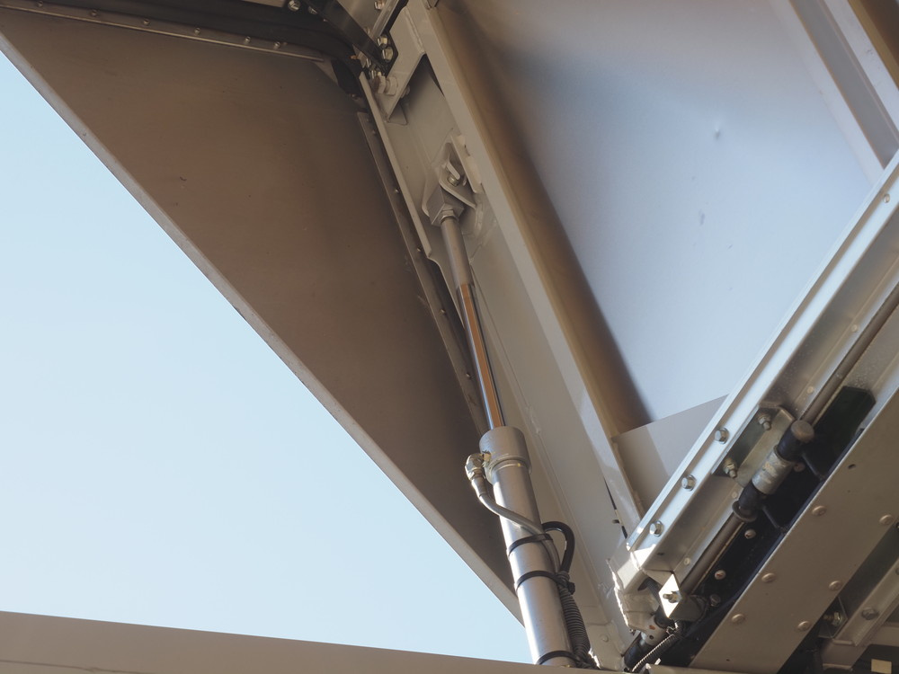 三菱ふそう ファイター ウイング車 中型 2KG-FK64F 年式 H30[写真17]