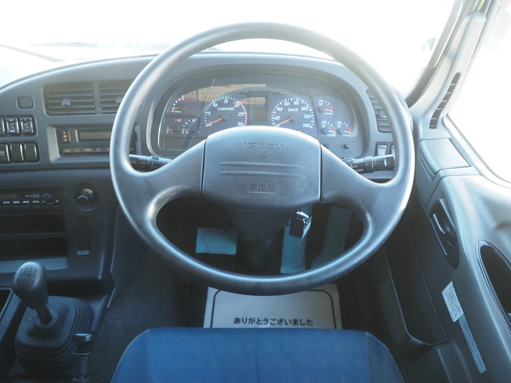 いすゞ ギガ ウイング車 大型 QKG-CYJ77A 年式 H27[写真35]
