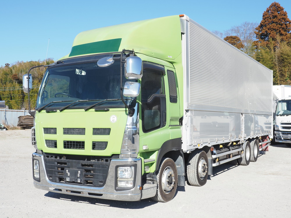 いすゞ ギガ ウイング車 大型 QKG-CYJ77A 年式 H27[写真01]